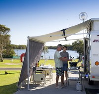Lake Ainsworth Holiday Park - Accommodation Cairns