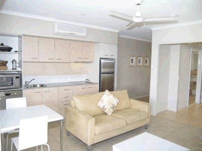 Sea Point On Trinity Beach - Accommodation Cairns 4