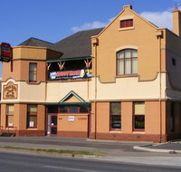 Cross Keys Hotel - Accommodation Cairns