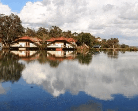 Lakeside Country Resort - Accommodation Cairns