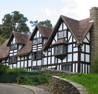 William Shakespeare's Bed  Breakfast - Accommodation Cairns