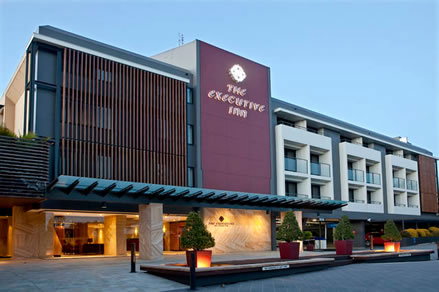 The Executive Inn Newcastle - Accommodation Cairns 0