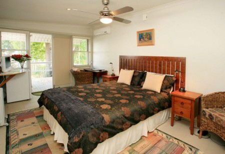 The Bank Guest House & Tellers Restaurant - Accommodation Cairns 1