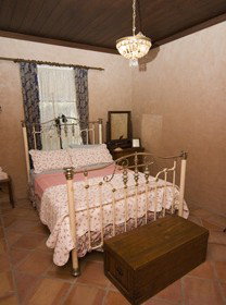 Rose Parterre B & B - Accommodation Cairns 2