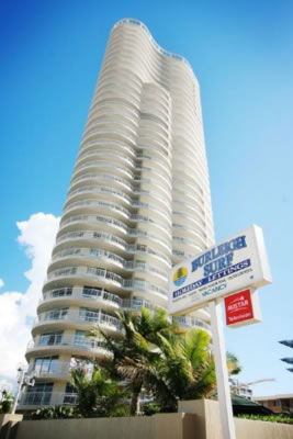 Burleigh Surf Beachfront Apartments - Accommodation Cairns 4