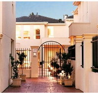Apartments at Kew - Accommodation Cairns