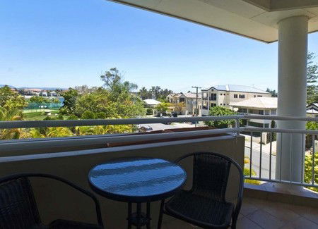 Budds Beach Apartments - Accommodation Cairns 1