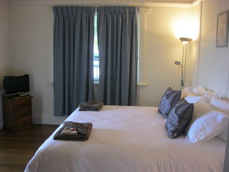 Blooms Cottage - Accommodation Cairns 1