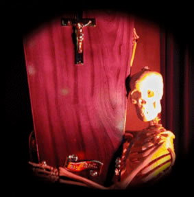 Frightnight Comedy Theatre Restaurant - Accommodation Cairns 3