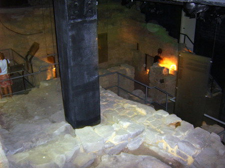 The Rocks Ghost Tours - Accommodation Cairns 2