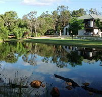 Lake House Gallery - Accommodation Cairns