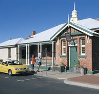 Old Court House Complex - Accommodation Cairns