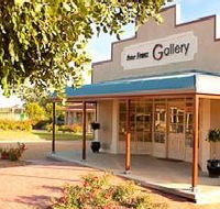 Peter Franz Fine Art Gallery - Accommodation Cairns