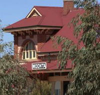 Moonta Tourist Office - Accommodation Cairns