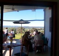 Tenafeate Creek Wines - Accommodation Cairns