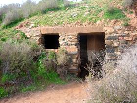 Miners Dugouts - Accommodation Cairns 0