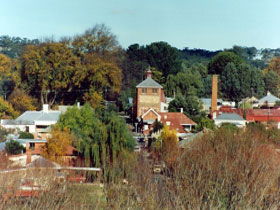 Oakbank Heritage Walk - Accommodation Cairns 0