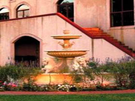 Scarpantoni Estate Wines - Accommodation Cairns 0