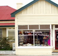 Old Maypole Collectables  Antiques - Accommodation Cairns