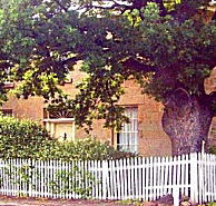Oak Lodge - Accommodation Cairns