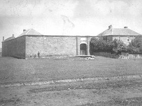 Oatlands Gaol House - Accommodation Cairns 0