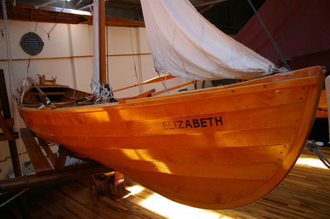 Bass & Flinders Centre - Accommodation Cairns 0