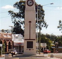 Goomeri War Memorial Clock - Accommodation Cairns