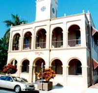 Mackay Town Hall - Accommodation Cairns