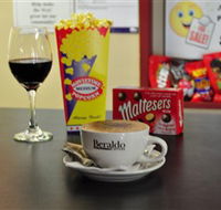 Mansfield Armchair Cinema - Accommodation Cairns