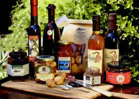 North East Valleys Food And Wine - Accommodation Cairns 0