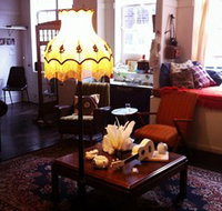 Studio 19 Art Gallery and Creative Loungeroom - Accommodation Cairns