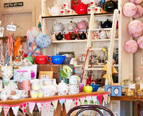The Berry Tea Shop - Accommodation Cairns 0