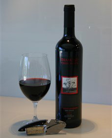 Diamond Creek Estate Cellar Door - Accommodation Cairns 3