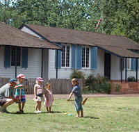 La Trobe's Cottage - Accommodation Cairns