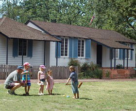 La Trobe's Cottage - Accommodation Cairns 0