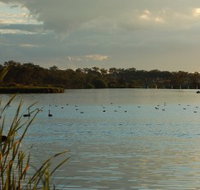 Lake Inverell Reserve - Accommodation Cairns