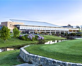 Gungahlin Lakes Golf And Community Club - Accommodation Cairns 3