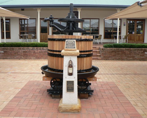 Best Tour - Accommodation Cairns 1