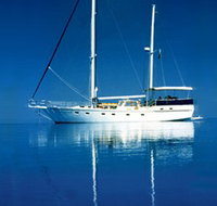 A Luxury Yacht on Sydney Harbour - Accommodation Cairns