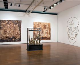 Roslyn Oxley9 Gallery - Accommodation Cairns 1