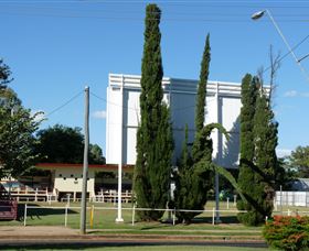 Jericho Drive Inn - Accommodation Cairns 0