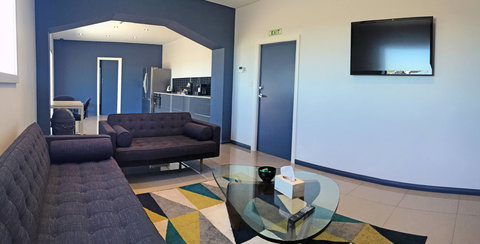 Navair Jet Services - Accommodation Cairns 3