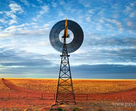 Paul Arnold Gallery - Accommodation Cairns 0