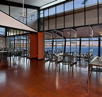 Pee Wee's at the Point - Accommodation Cairns