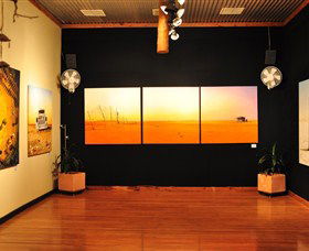 John Murray Art Gallery - Accommodation Cairns 0