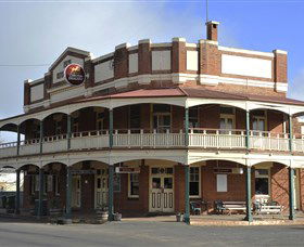 Royal Hotel Weethalle - Accommodation Cairns 0