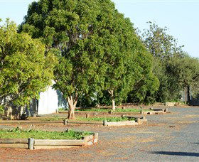 Tallimba Hotel - Accommodation Cairns 2