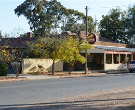 Tallimba Hotel - Accommodation Cairns 1