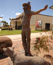 Meandarra ANZAC Memorial Museum - Accommodation Cairns 1