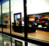National Art Glass Collection - Accommodation Cairns